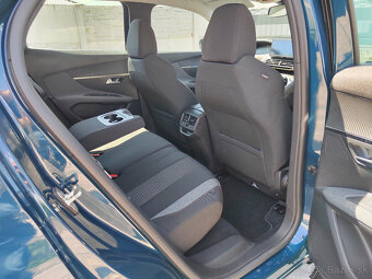 Peugeot 3008 1.5 Blue HDi 130k Active Pack A/T 8 - 9