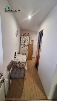 Garsonka 26m2, v tehlovom bytovom dome v Prievidzi na Starom - 9
