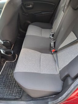 Toyota Yaris - 9