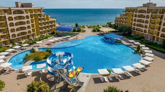Krásny 2-izbový apartmán priamo pri mori – Midia Grand Resor - 9