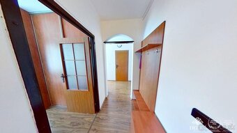 EXKLUZÍVNE - Na predaj 2-izbový byt s krásnym výhľadom na Ta - 9