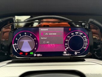 Volkswagen Golf Variant 1.5 eTSI ACT Style DSG - 9