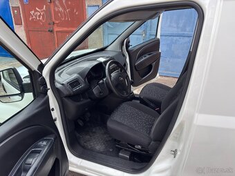 Opel Combo - 9