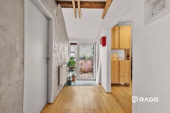 RADO | Štýlový 3i podkrovný byt s loggiou | 84m² | Staré Mes - 9
