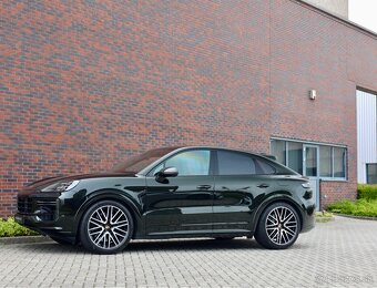 PORSCHE Cayenne Turbo 4.0 V8 E-Hybrid 740PS, - 9