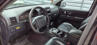 Kia Sorento 2.5 CRDI 4x4 Automat Facelift - 9