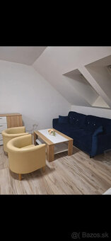 SEREĎ, centrum - 1izbový prenájom v centre - 9