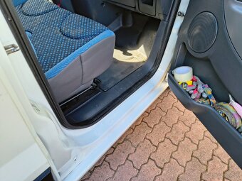 Predám Fiat scudo nájazd 198xxx ročník 2009 l2h1 - 9