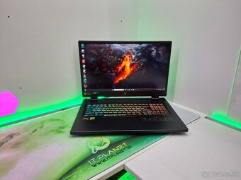 Acer® Nitro 17 / Ryzen 9 / RTX 4060 / 32GB / QHD 165Hz - 9
