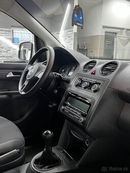 Predam Volkswagen caddy 1,6 TDI 75KW - 9