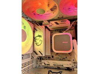 ◾️Ryzen 7 9800x3D•RTX 5070 Ti 16GB•32GB RAM•2TB SSD•850W - 9