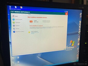 Časová kapsula - PC z roku 2003 s aplikáciami a dátami - 9