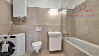 NA PRENÁJOM: 2 izb. byt, 2x balkón, parking, Ulica Svornosti - 9