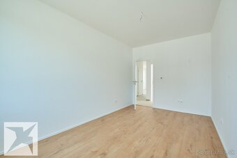 Skolaudovaný 3 izb.byt v dvojdome vo vyhotovení “štandard” - 9