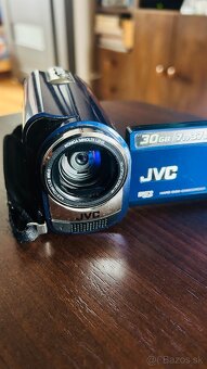 Predam jvc kameru - 9