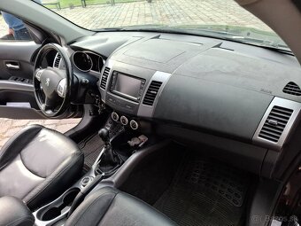 Peugeot 4007 2.2 HDi - 9