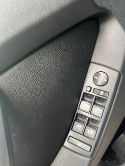 🏁 BMW X5 E53 3.0d – Spoľahlivé SUV s výkonom a komfortom - 9