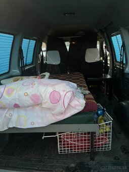 Citroën Jumpy 1.6i (55 kW), 8-miestne - 9