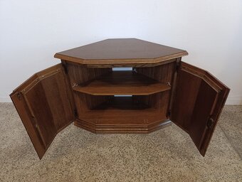 Rustikálna komoda, nábytok z masívu - 9