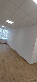 Kancelárske / obchodné priestory - 9