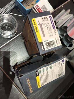 Materiál k sadrokartonu - 9