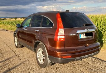 Predám Hondu CR-V 2,2 i-DTEC 4WD 110kW - 9