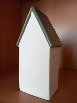 Keramický Led domček vysoký 22x10,5x8 cm - 9