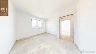 KOLAUDUJEME, PREDAJ, 4i rodinný dom s garážou, ul. Jelšová,  - 9