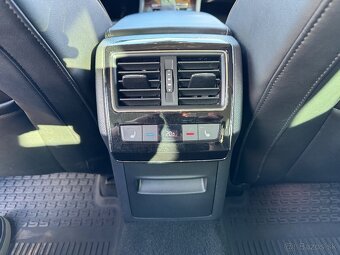 Škoda Superb Combi 2.0 TDI SCR Scout 4x4 DSG - 9