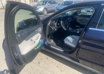 Mercedes-Benz Třídy C 250D,4MATIC,Burmester,PANORAMA nafta - 9
