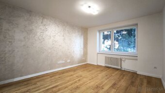 rezervovaný PERFEKTNÝ DVOJIZBOVÝ BYT PRI POLIKLINIKE - 9