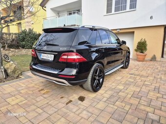 Mercedes Benz ML350 4matic BlueEFFICIENCY - 9