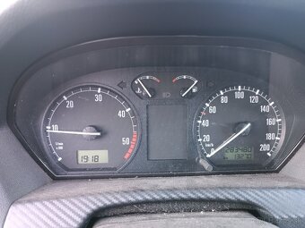 Skoda fábia 1.9sdi 47kw - 9