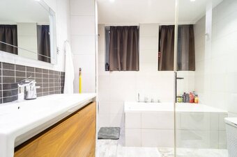 ŠTÝLOVÝ 3 IZB. BYT V STAROM MESTE, 82 m² + 2 balkóny - 9