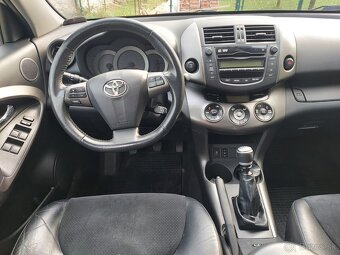 Toyota RAV4, 4x4 2.2D-4D - 9