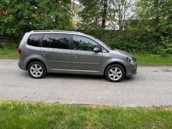 Volkswagen Touran 1.6 TDI BlueMotion Technology Comfortline - 9