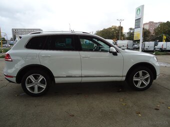 Volkswagen Touareg II 3.0 V6 TDI BMT Premium 4MOTION - 9