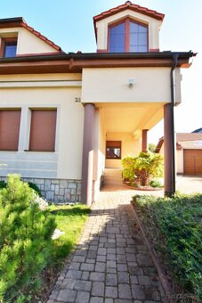 Apartmán s kúpeľňou blízko centra, Braneckého, Nitra - 9