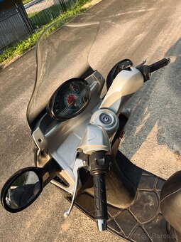 Skúter Kymco Grand Dink 50 - 9