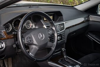 Mercedes-Benz E trieda Sedan 200 CGI Blue Classic 7G - 9