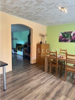 Prodej dvou RD v Komni okr Uh  Hradiště Zlínský kraj - 9