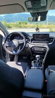 Predám KIA XCEED 1,5T-GDI 7DCT PLATINUM - 9