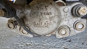 Predne brzdy Audi S4 / S5 B8 - 9