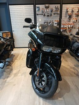 HARLEY DAVIDSON Road Glide Limited MY24 - 9