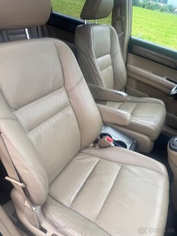 Honda CR-V 2.4i 124KW 4x4 RV 2008 Benzín A/T6 - 9