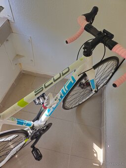 Dámsky bicykel DEMA SCUD - 9