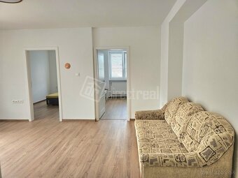Veľmi pekne zrekonštruovaný 3 izbbyt v centre - 9