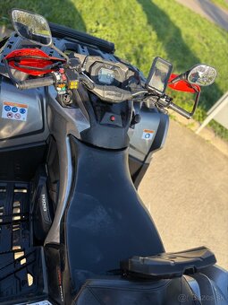 Can-Am Outlander max 1000 - 9
