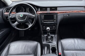 Skoda Superb ELEGANCE 2.0TDI 125 KW - 9