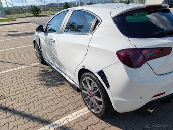 Alfa romeo giuletta 2,0JTD Manuál - 9